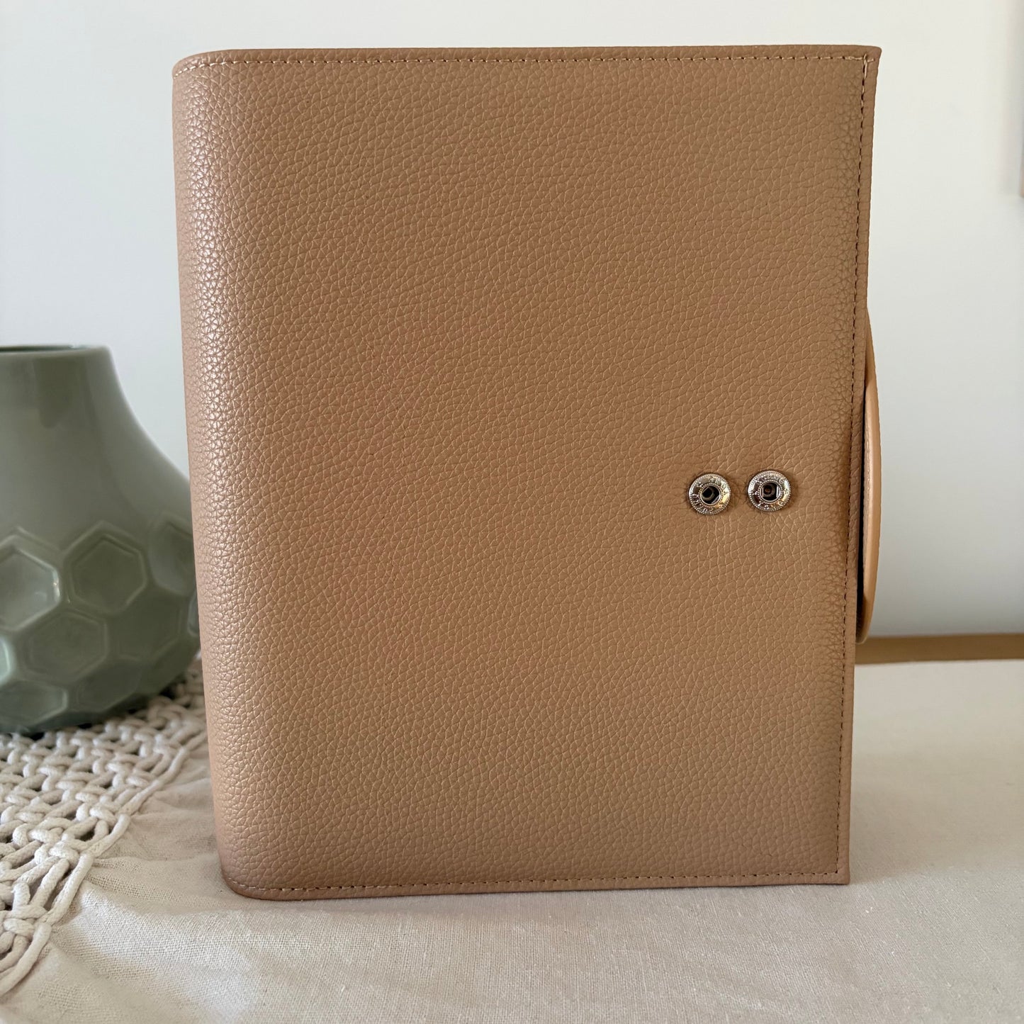 A5 Binder in Latte