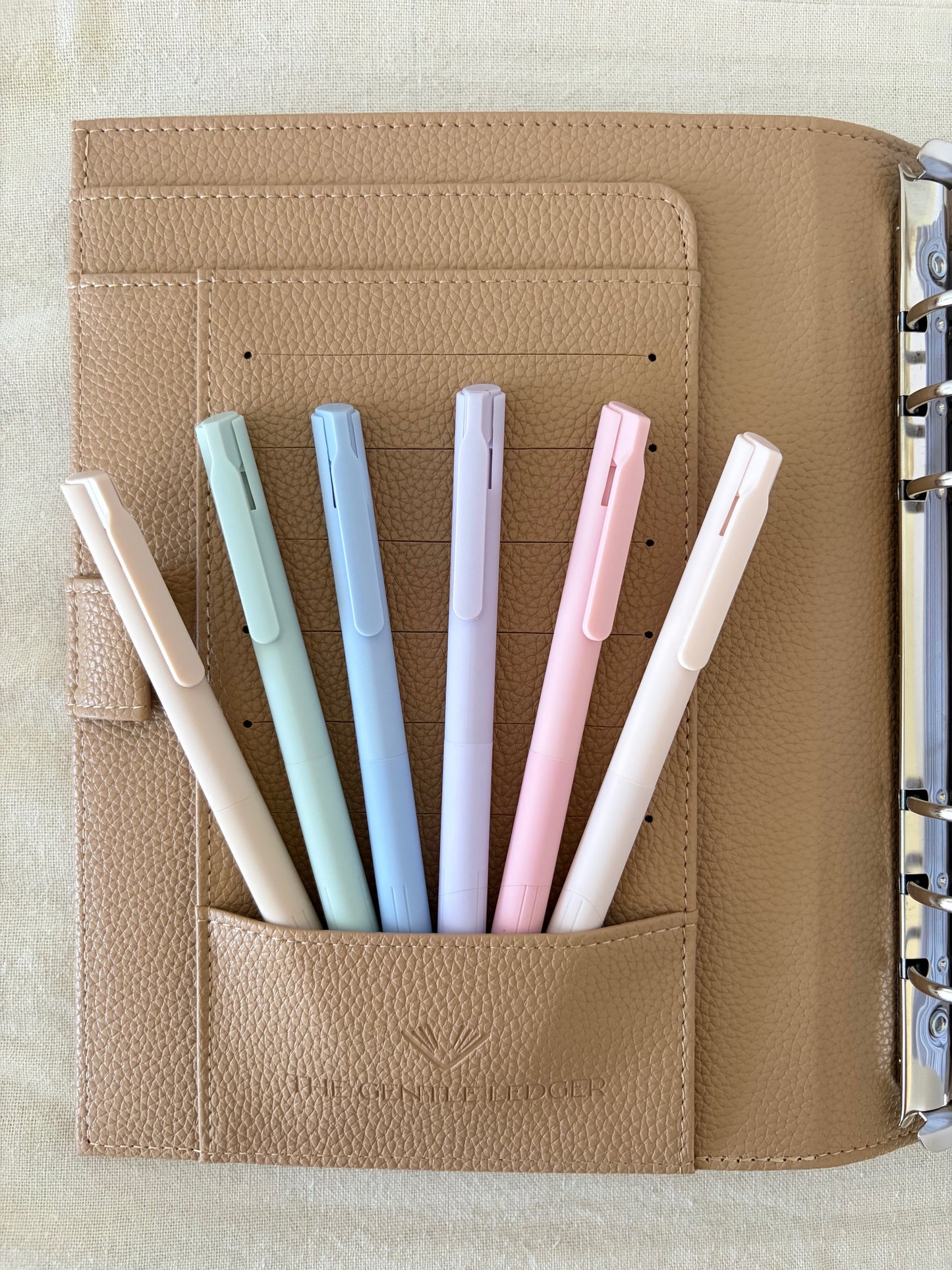 A5 Binder in Latte